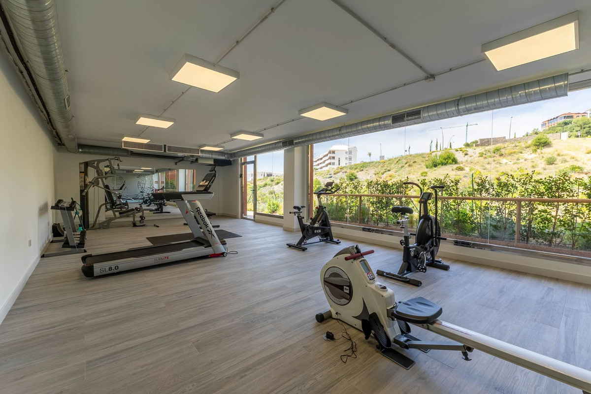 Se vende Apartamento Planta Media de 3 dormitorios en Costa Del Sol, Málaga, España