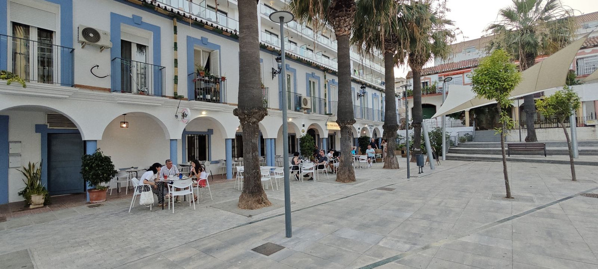 2 Bed Apartment for sale in Benalmadena Costa Costa Del Sol, Málaga, Spain
