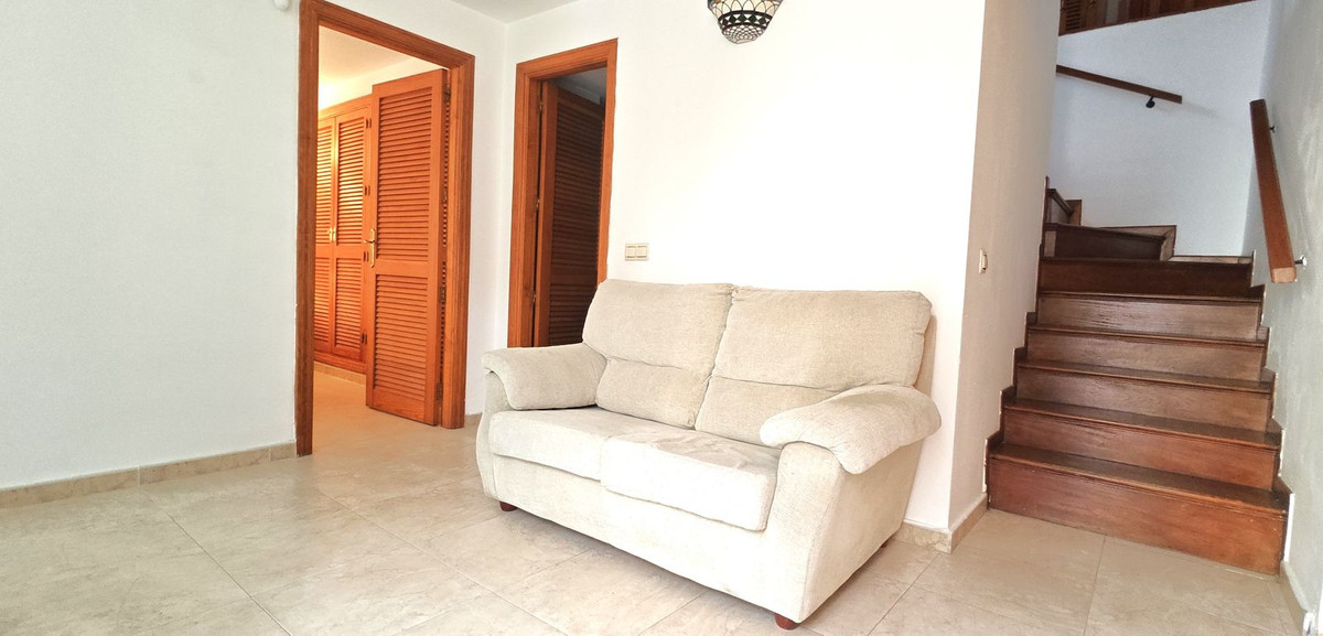 2 Bed Apartment for sale in Benalmadena Costa Costa Del Sol, Málaga, Spain