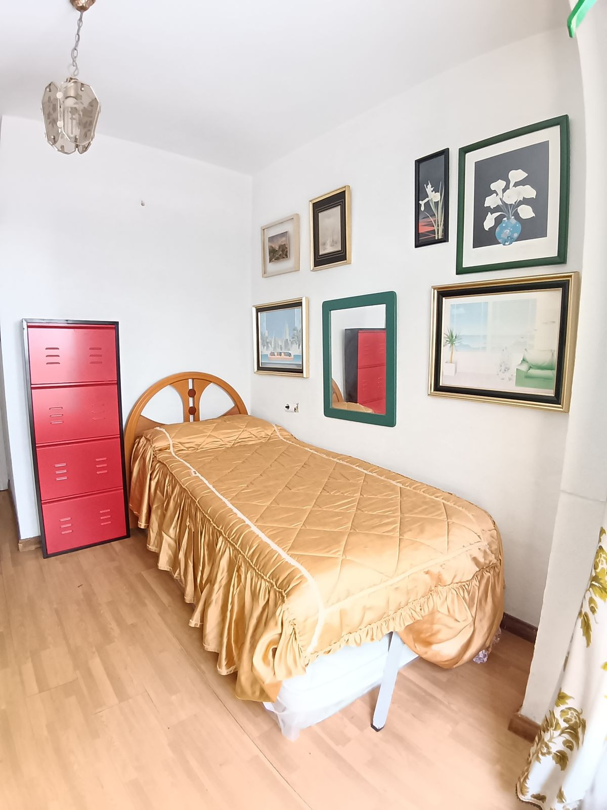 Se vende Apartamento Planta Media de 2 dormitorios en Costa Del Sol, Málaga, España