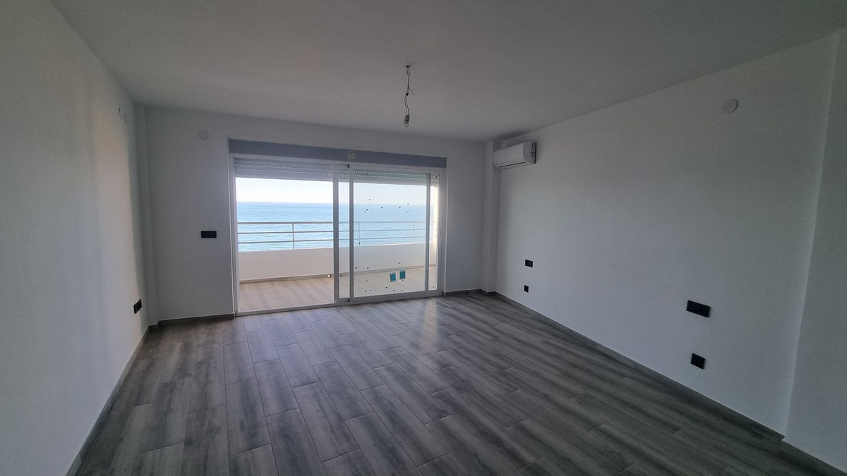 Apartment for sale in Calahonda Costa Del Sol, Málaga, Spain