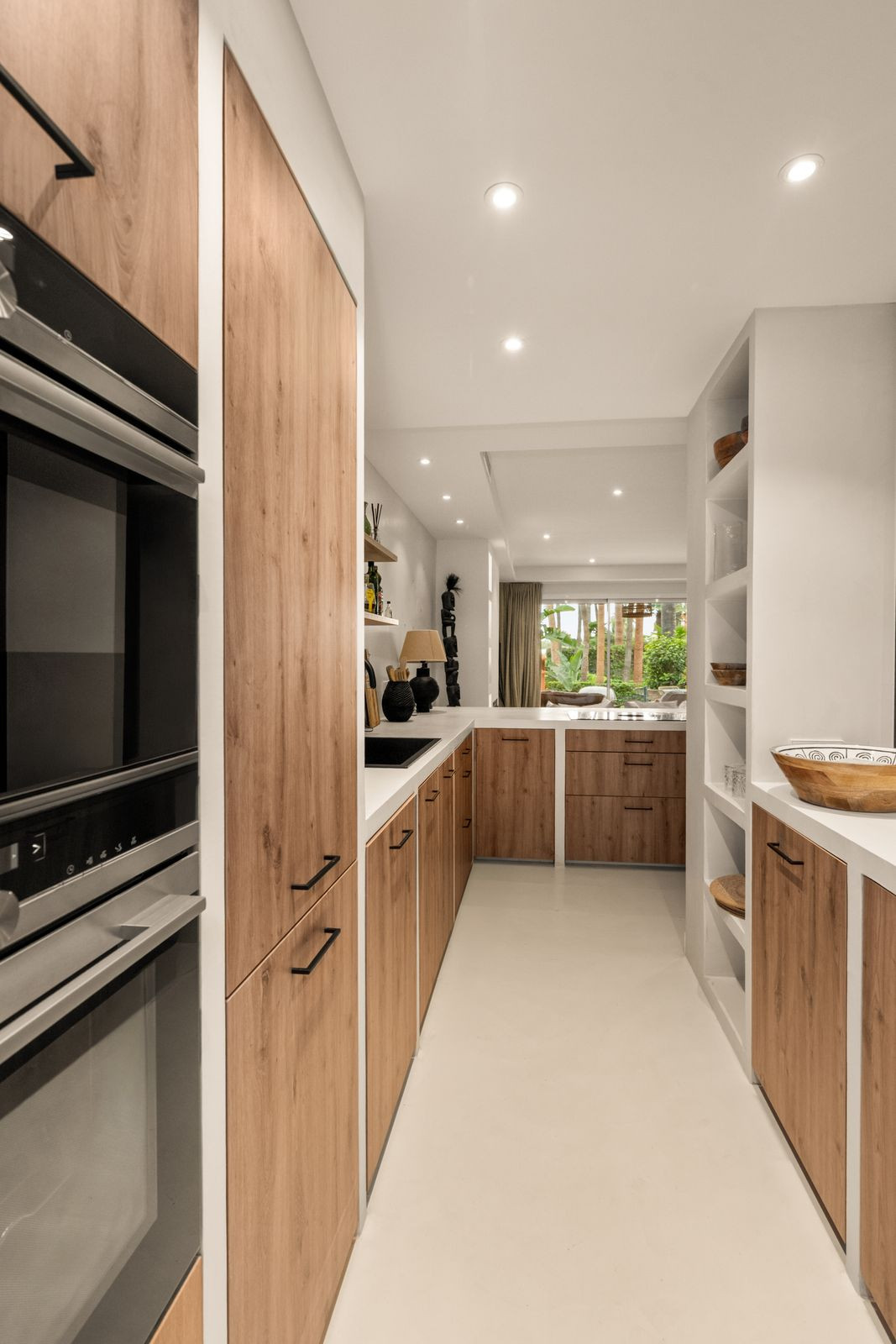 4 Bed Townhouse for sale in The Golden Mile Costa Del Sol, Málaga, Spain
