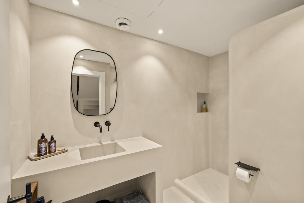4 Bed Townhouse for sale in The Golden Mile Costa Del Sol, Málaga, Spain