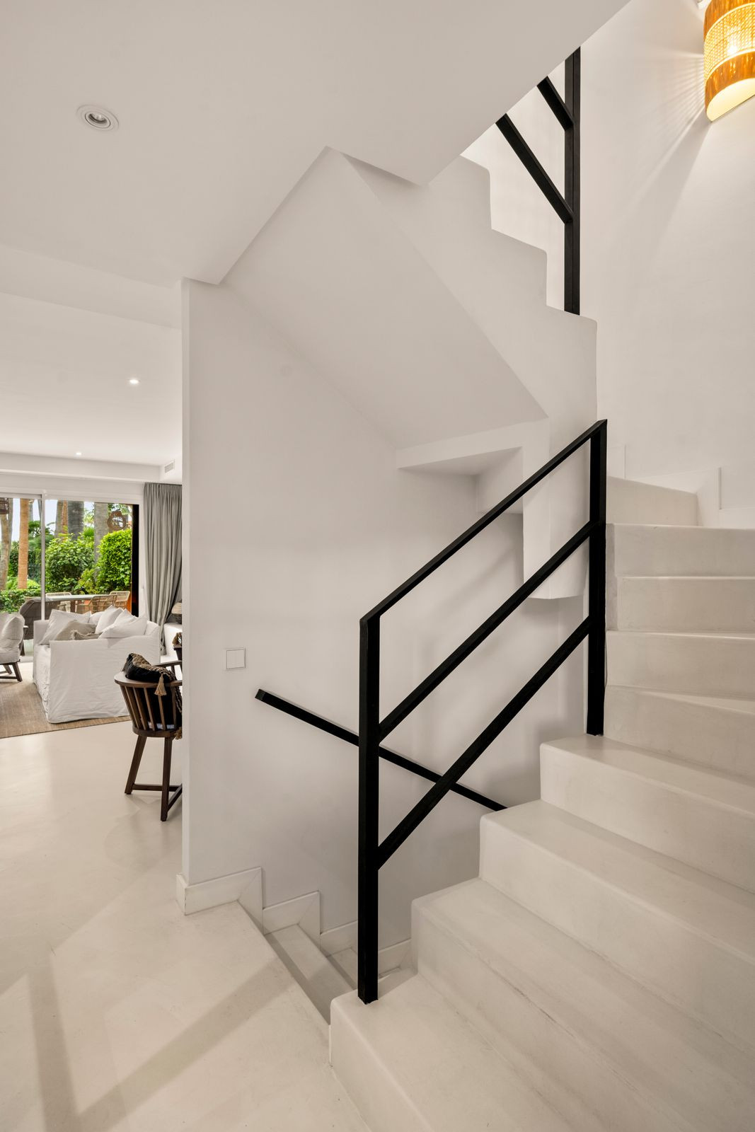 4 Bed Townhouse for sale in The Golden Mile Costa Del Sol, Málaga, Spain