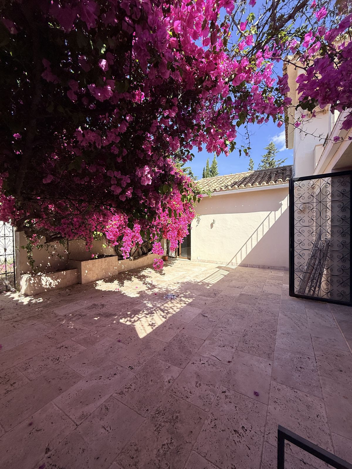 Se vende Villa - Chalet de 3 dormitorios en Costa Del Sol, Málaga, España