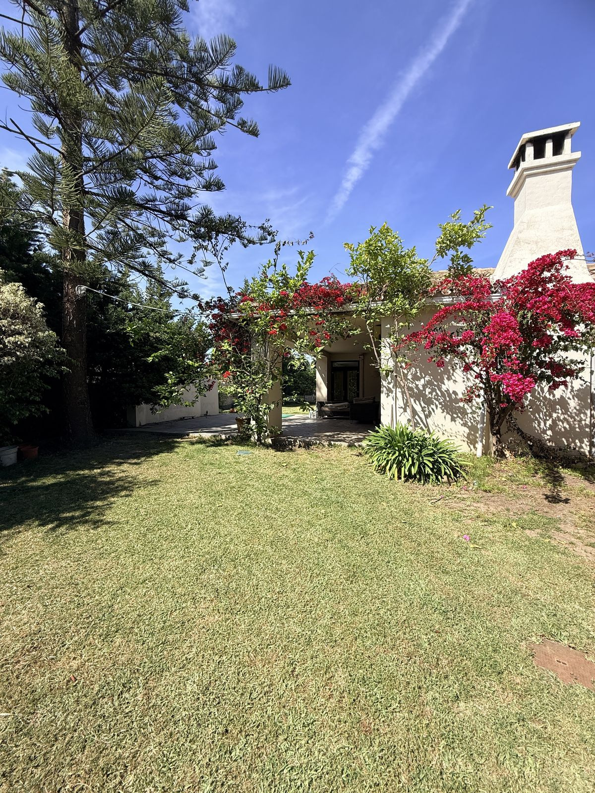 Se vende Villa - Chalet de 3 dormitorios en Costa Del Sol, Málaga, España