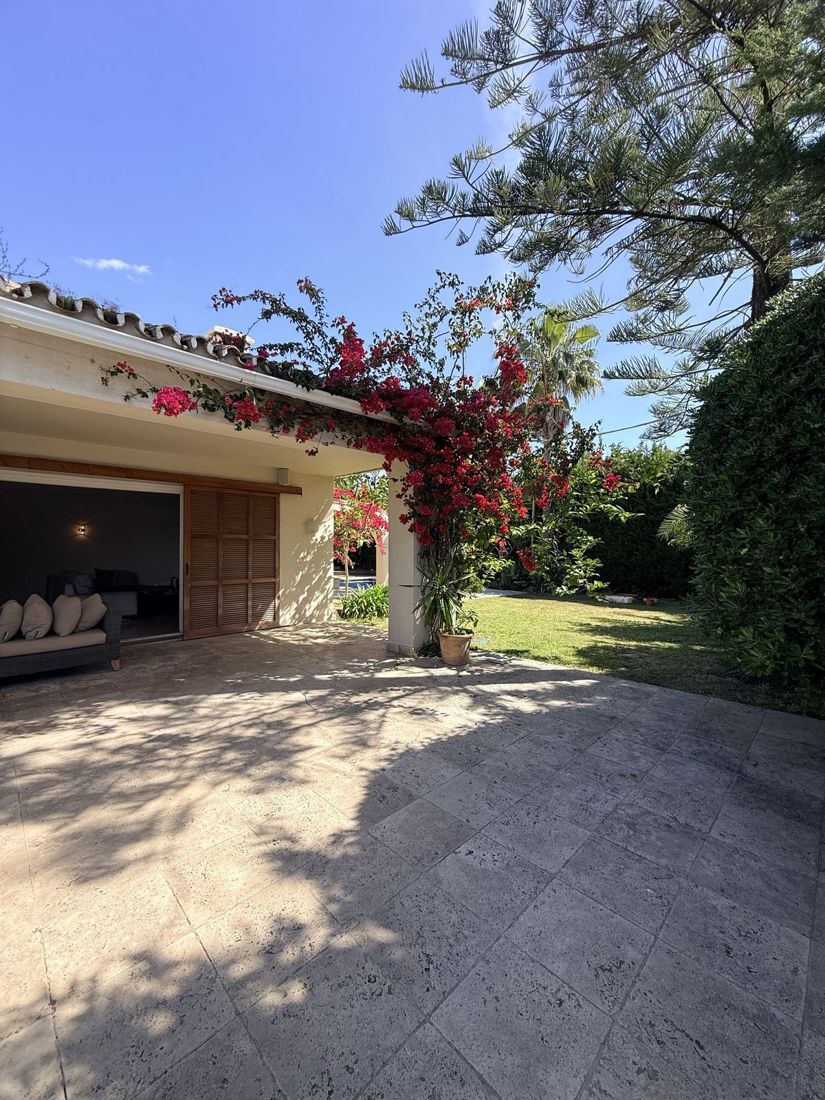 Se vende Villa - Chalet de 3 dormitorios en Costa Del Sol, Málaga, España