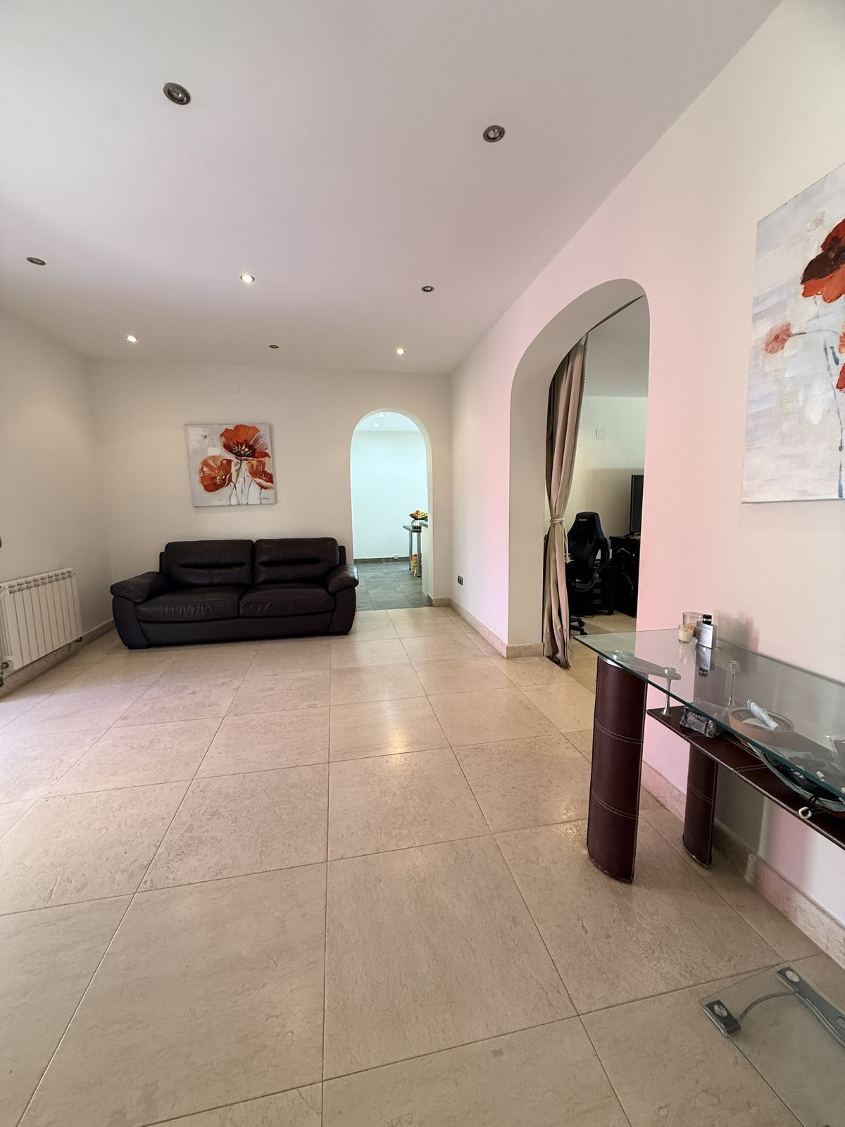 Se vende Villa - Chalet de 3 dormitorios en Costa Del Sol, Málaga, España