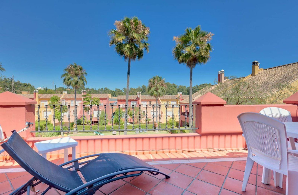 3 Bed Townhouse for sale in The Golden Mile Costa Del Sol, Málaga, Spain