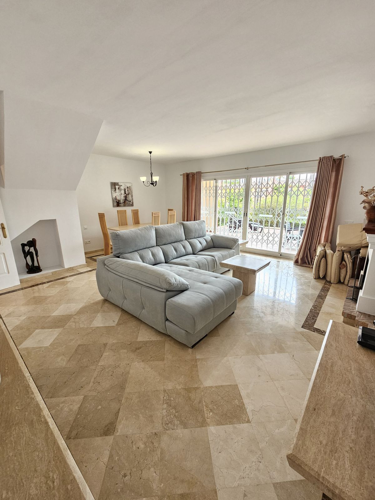 3 Bed Townhouse for sale in The Golden Mile Costa Del Sol, Málaga, Spain