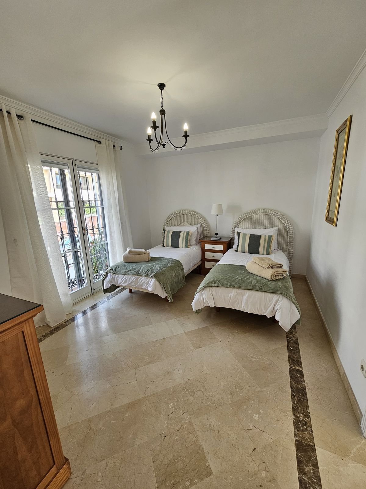 3 Bed Townhouse for sale in The Golden Mile Costa Del Sol, Málaga, Spain