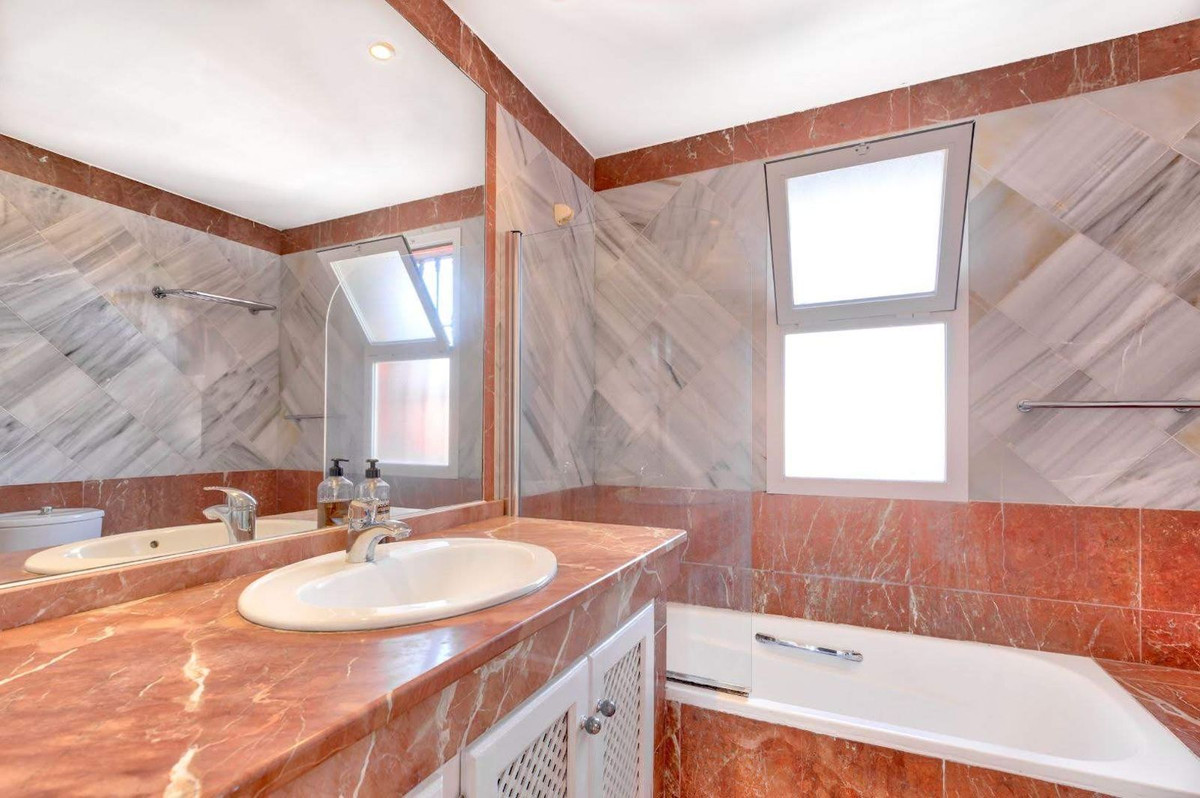 3 Bed Townhouse for sale in The Golden Mile Costa Del Sol, Málaga, Spain