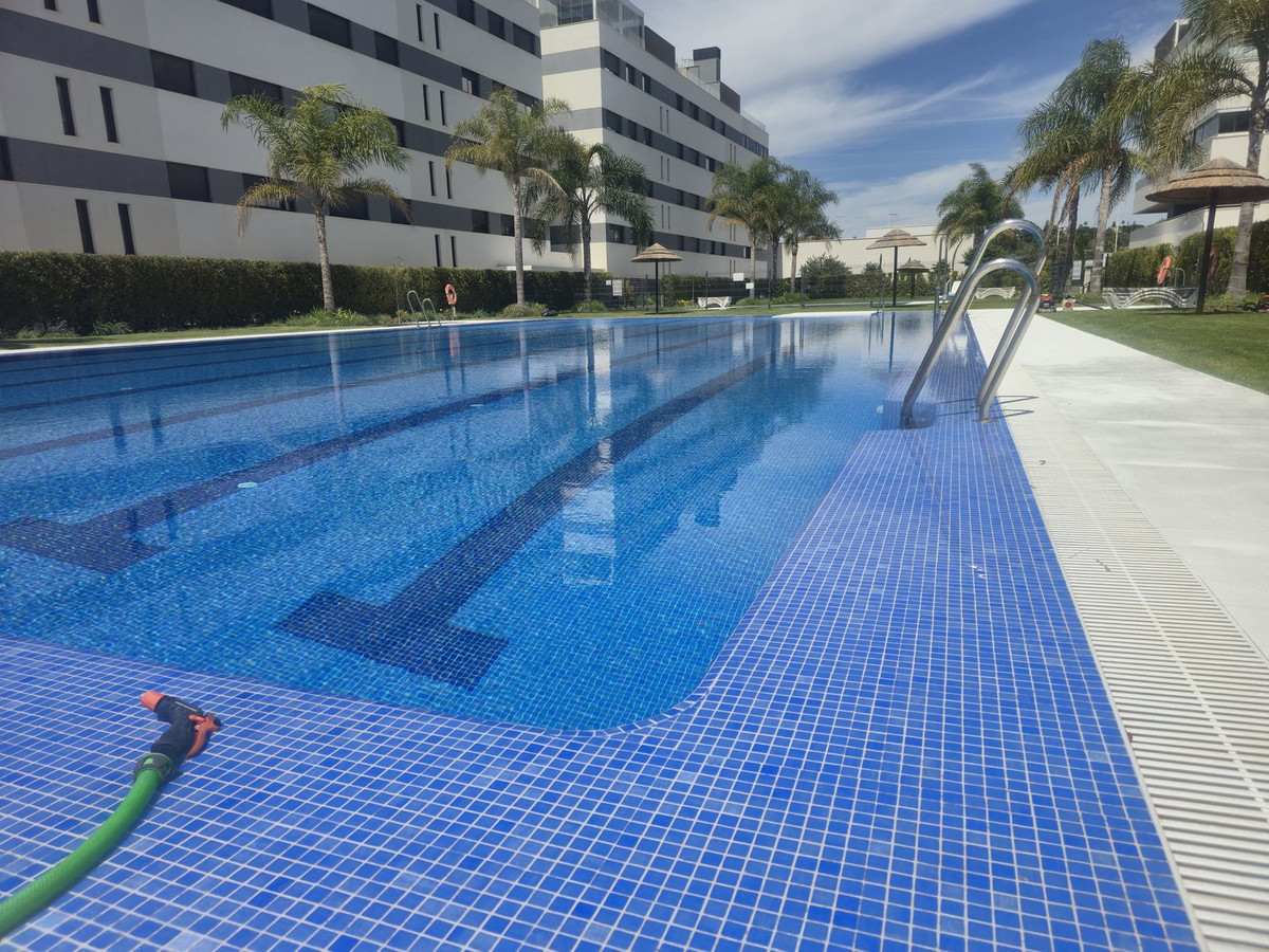 4 Bed Apartment for sale in Los Alamos Costa Del Sol, Málaga, Spain