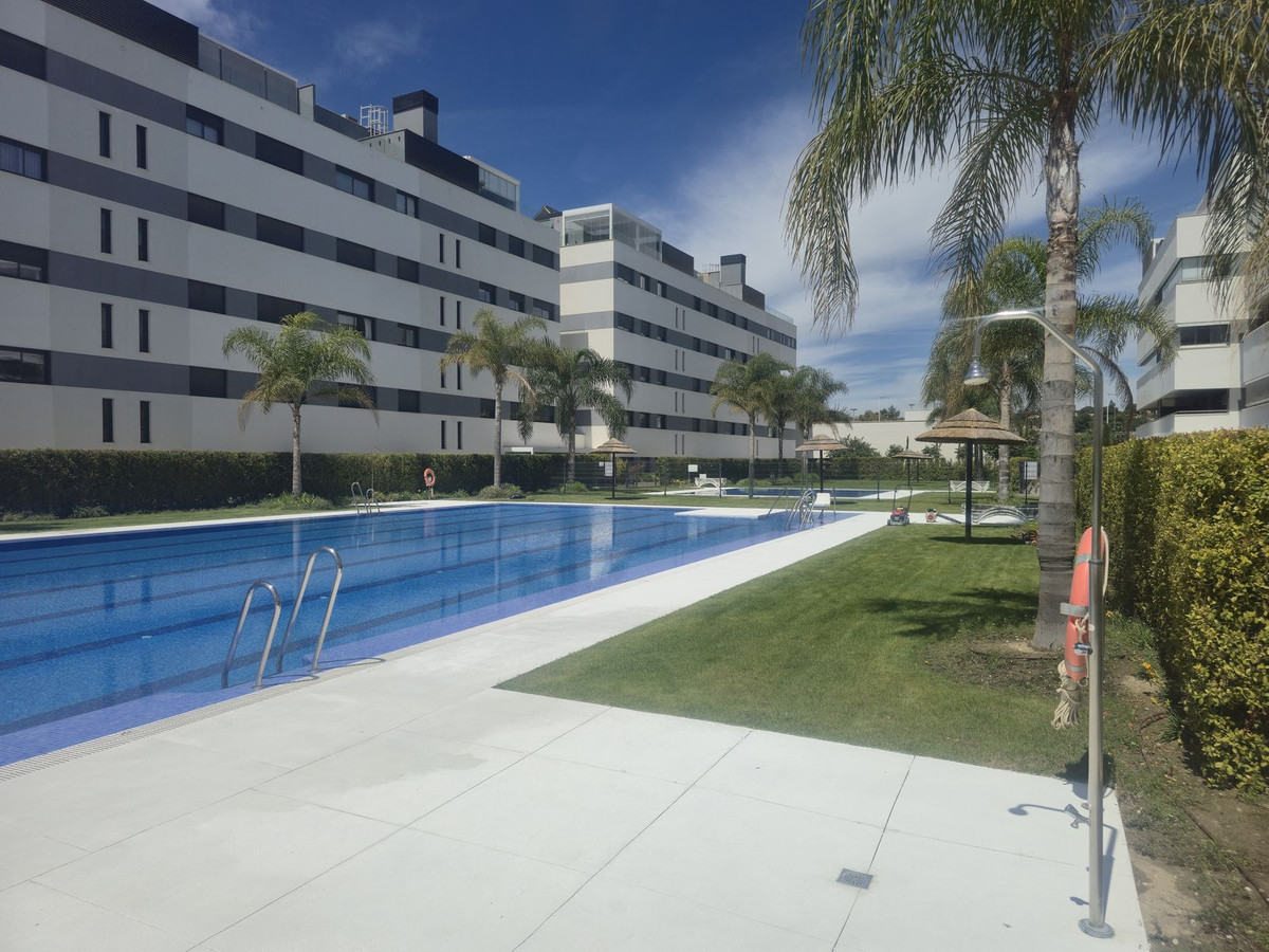 4 Bed Apartment for sale in Los Alamos Costa Del Sol, Málaga, Spain