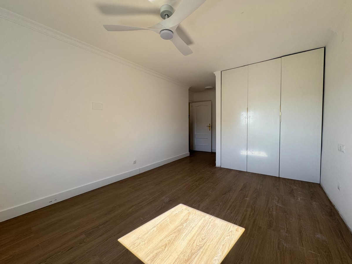 2 Bed Apartment for sale in Atalaya Costa Del Sol, Málaga, Spain