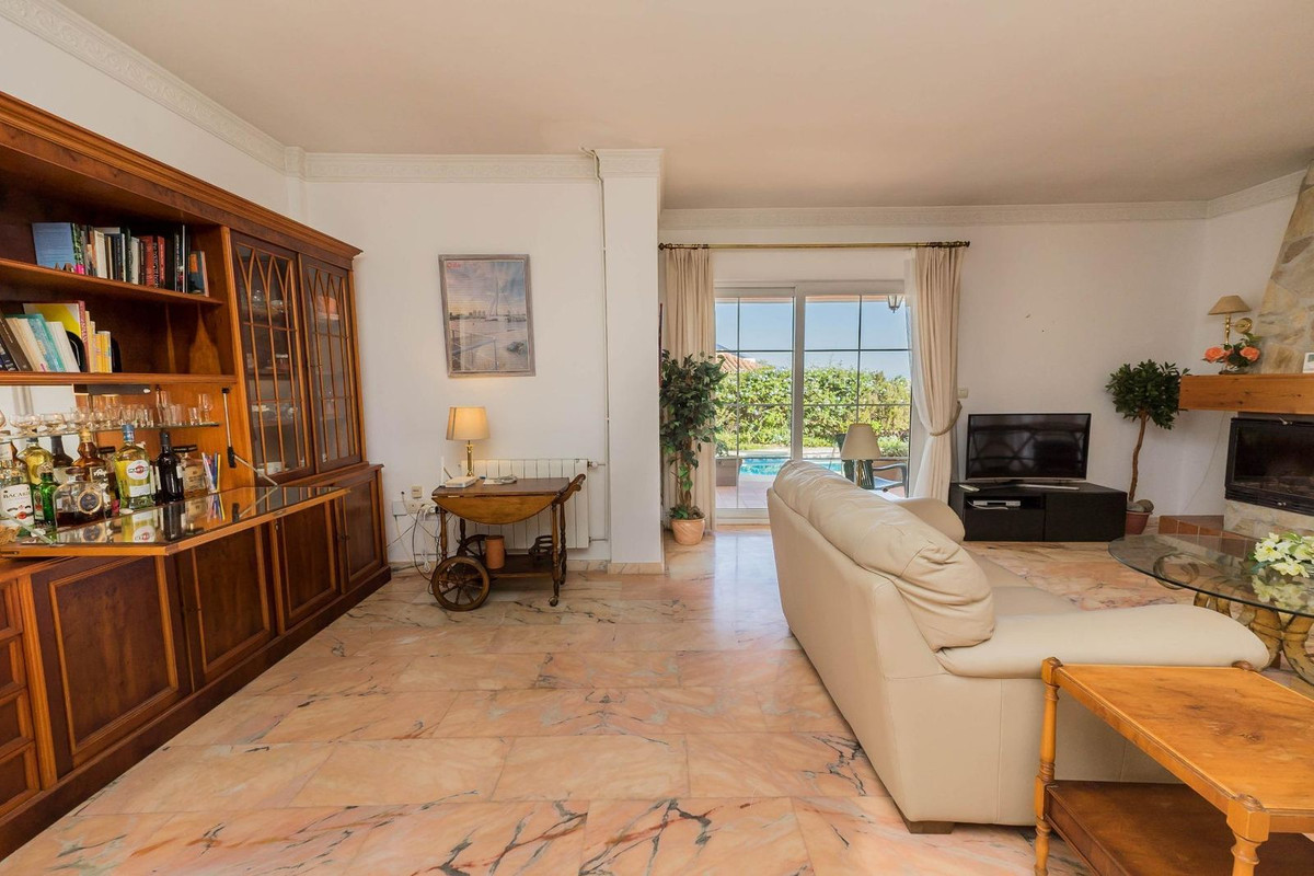 3 Bed Townhouse for sale in Fuengirola Costa Del Sol, Málaga, Spain