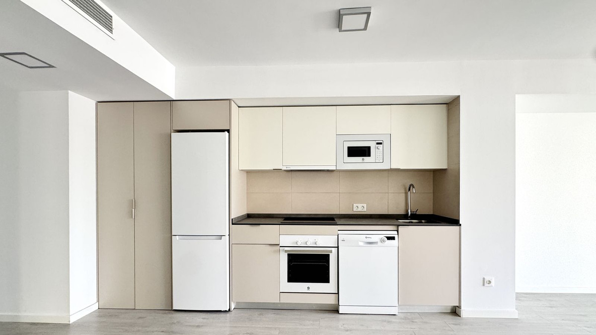 Se vende Apartamento Planta Baja de 3 dormitorios en Costa Del Sol, Málaga, España