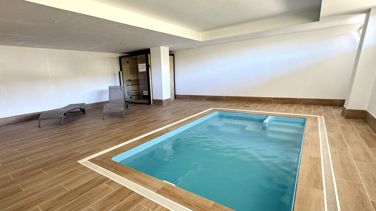 Se vende Apartamento Planta Baja de 3 dormitorios en Costa Del Sol, Málaga, España