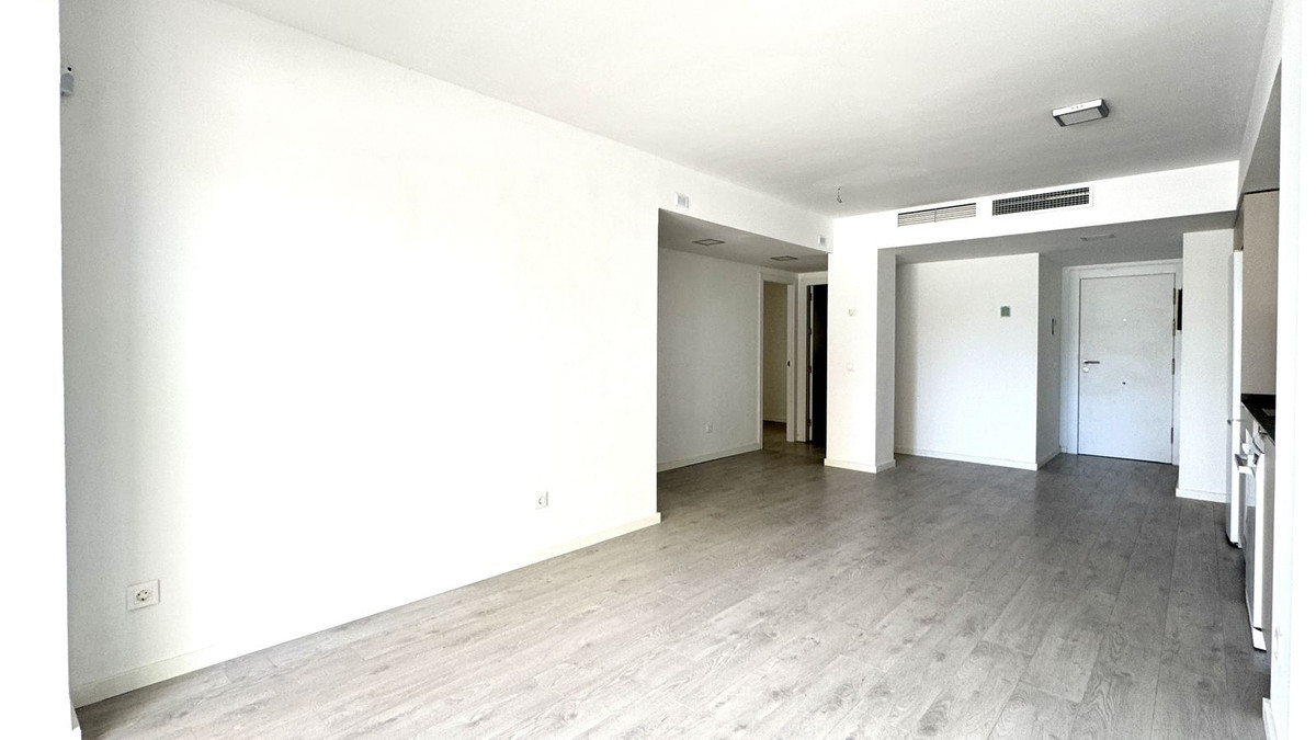 Se vende Apartamento Planta Baja de 3 dormitorios en Costa Del Sol, Málaga, España