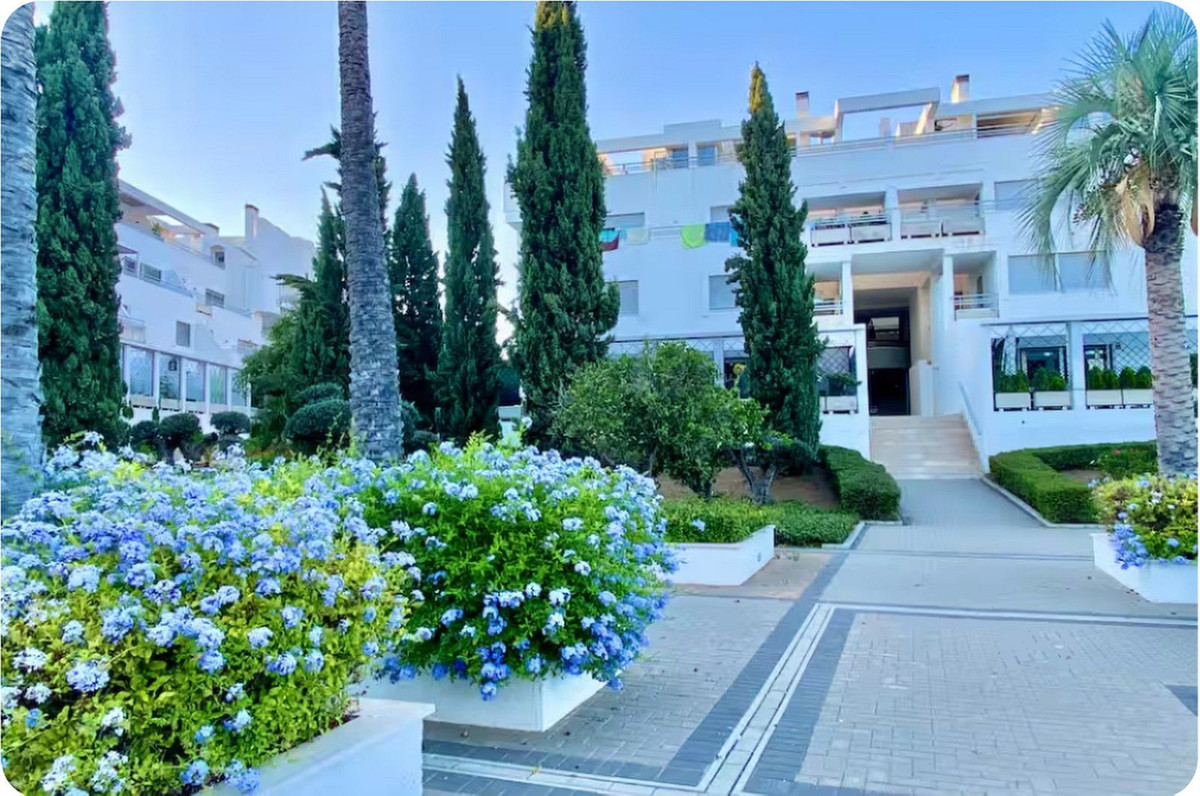 2 Bed Apartment for sale in La Cala De Mijas Costa Del Sol, Málaga, Spain