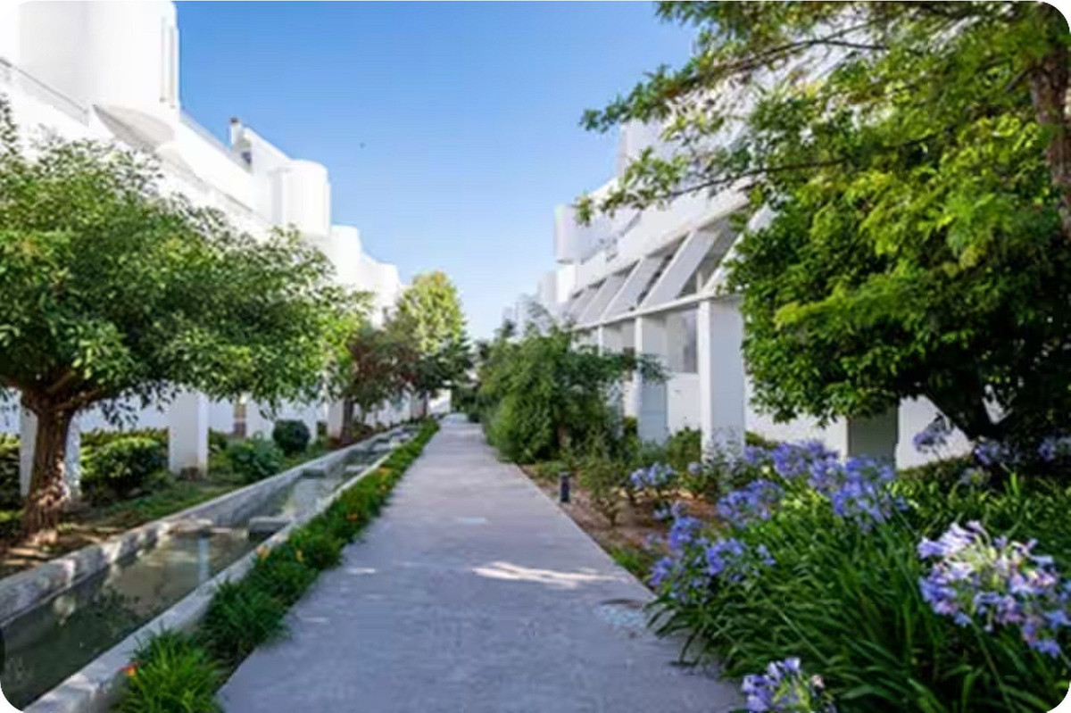 2 Bed Apartment for sale in La Cala De Mijas Costa Del Sol, Málaga, Spain