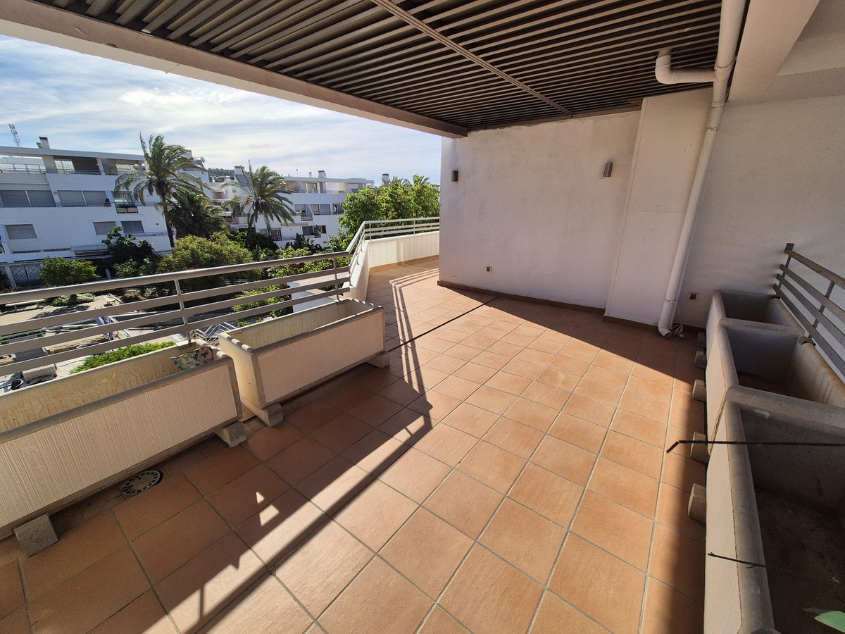 2 Bed Apartment for sale in La Cala De Mijas Costa Del Sol, Málaga, Spain