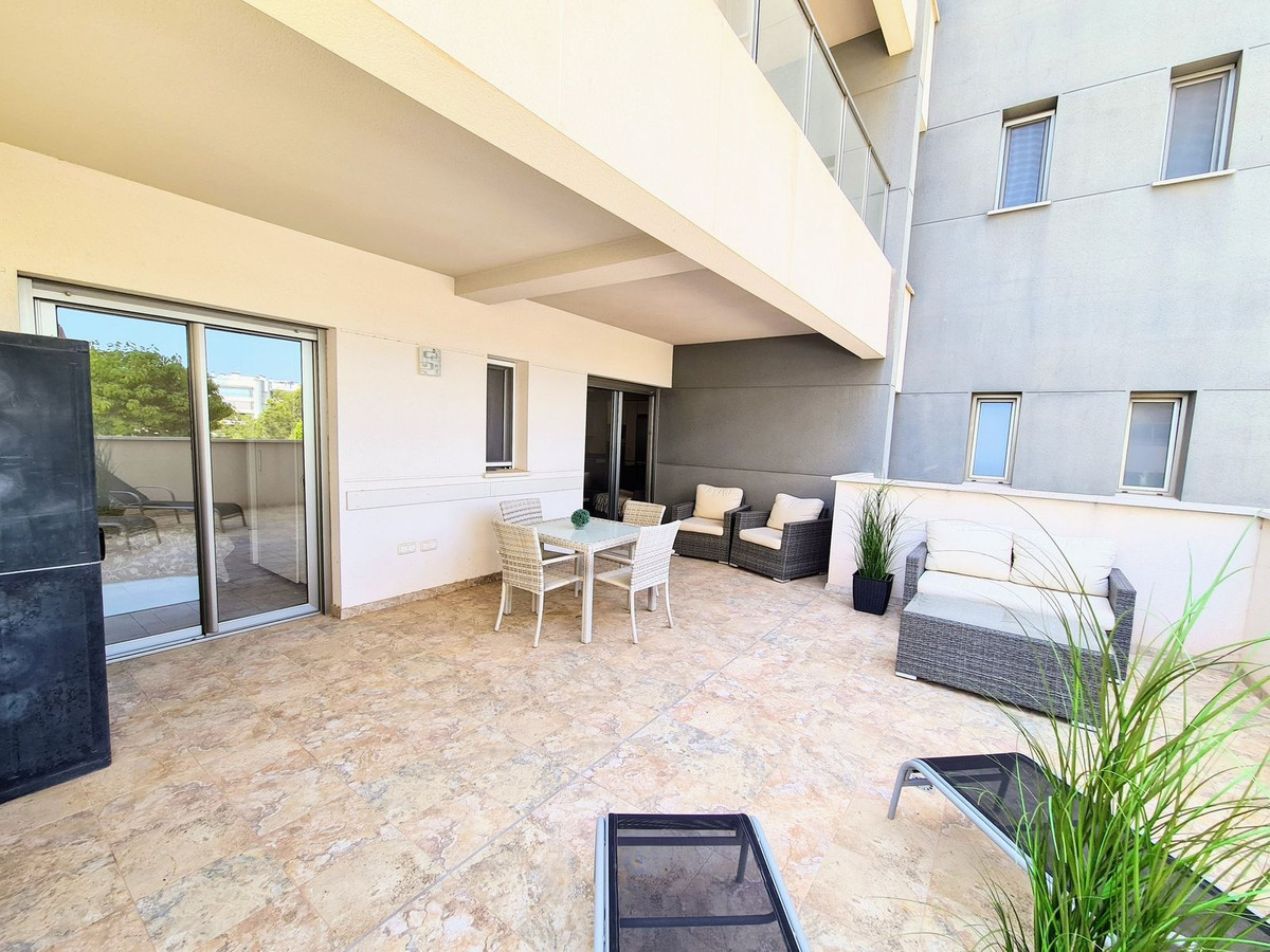Se vende Apartamento Planta Baja de 2 dormitorios en Costa Blanca, Alicante, España