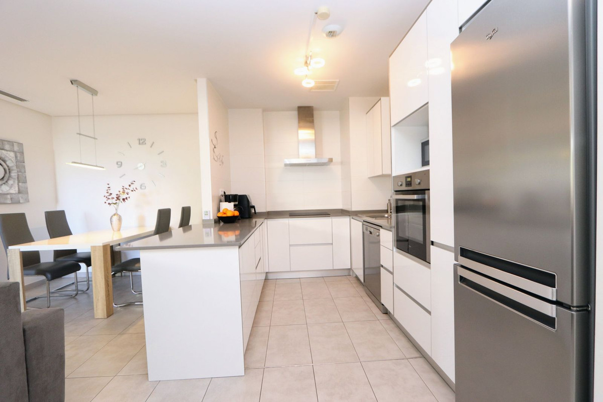 Se vende Apartamento Planta Baja de 2 dormitorios en Costa Blanca, Alicante, España