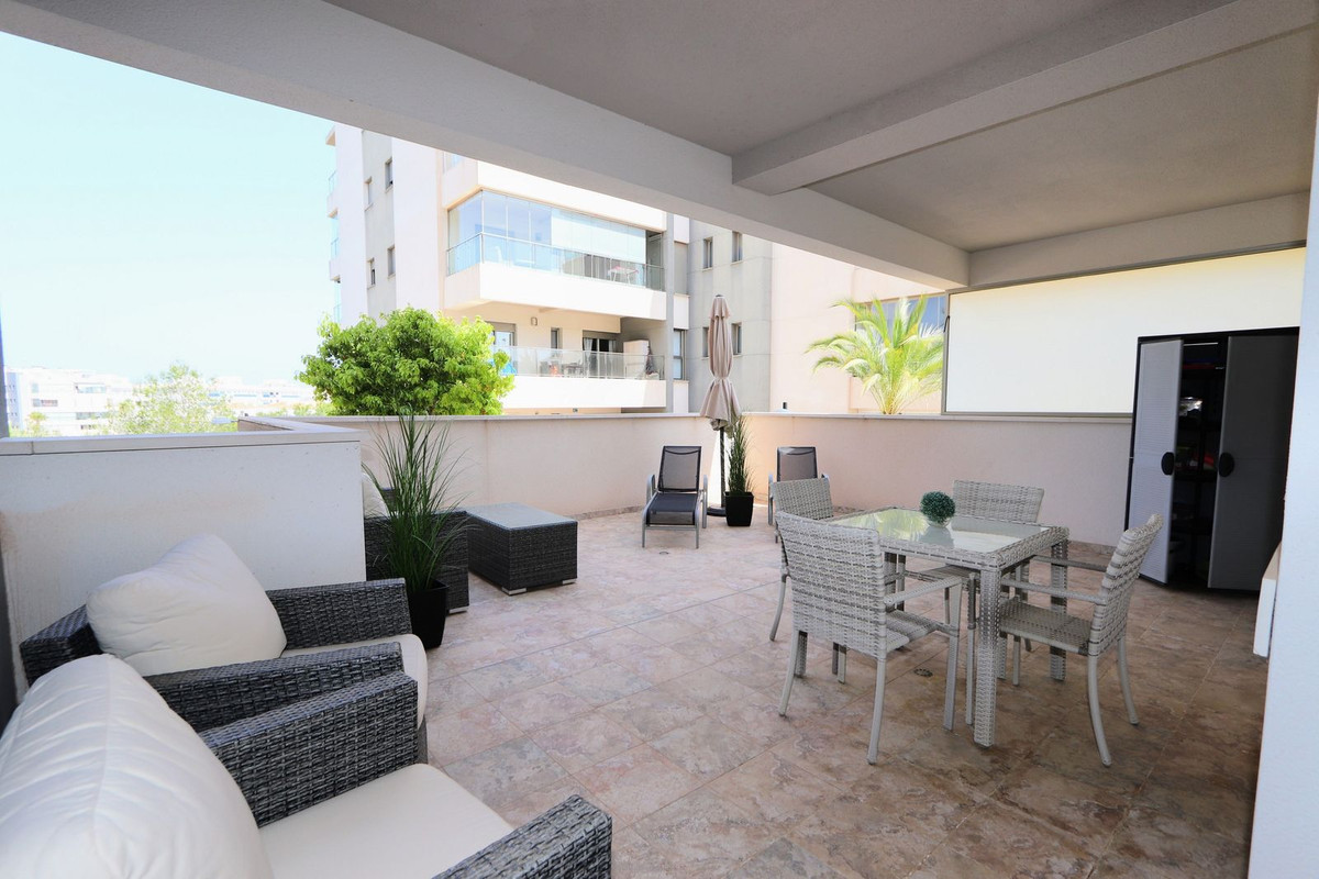 Se vende Apartamento Planta Baja de 2 dormitorios en Costa Blanca, Alicante, España