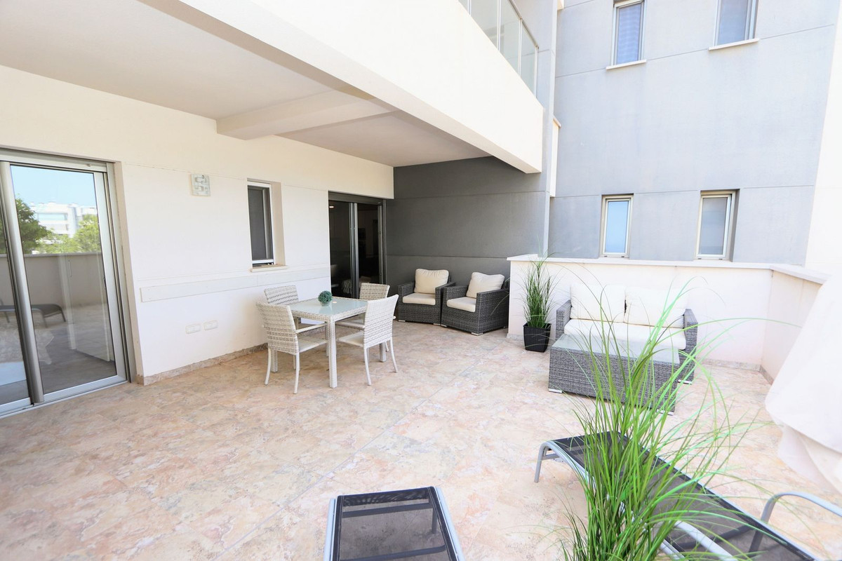Se vende Apartamento Planta Baja de 2 dormitorios en Costa Blanca, Alicante, España