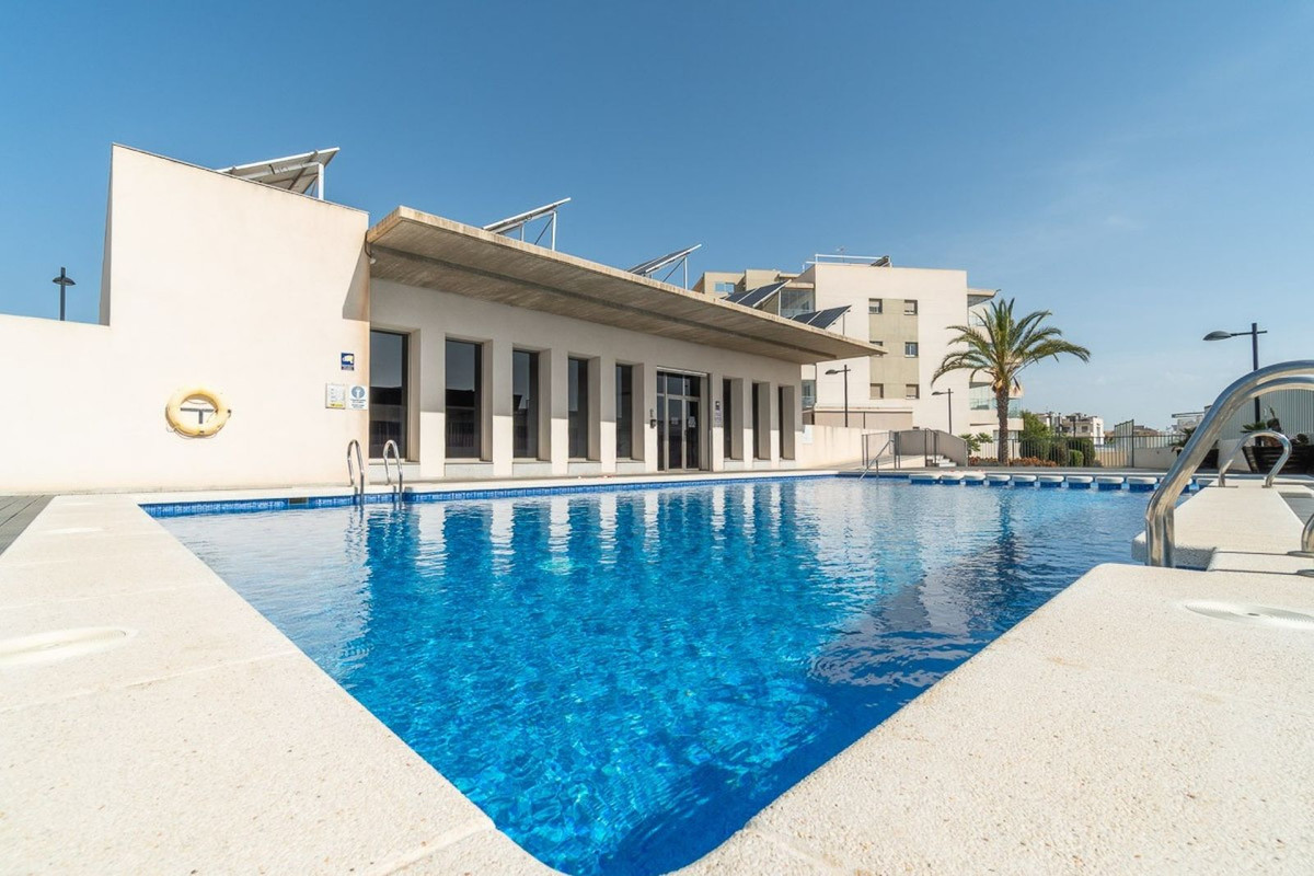 Se vende Apartamento Planta Baja de 2 dormitorios en Costa Blanca, Alicante, España