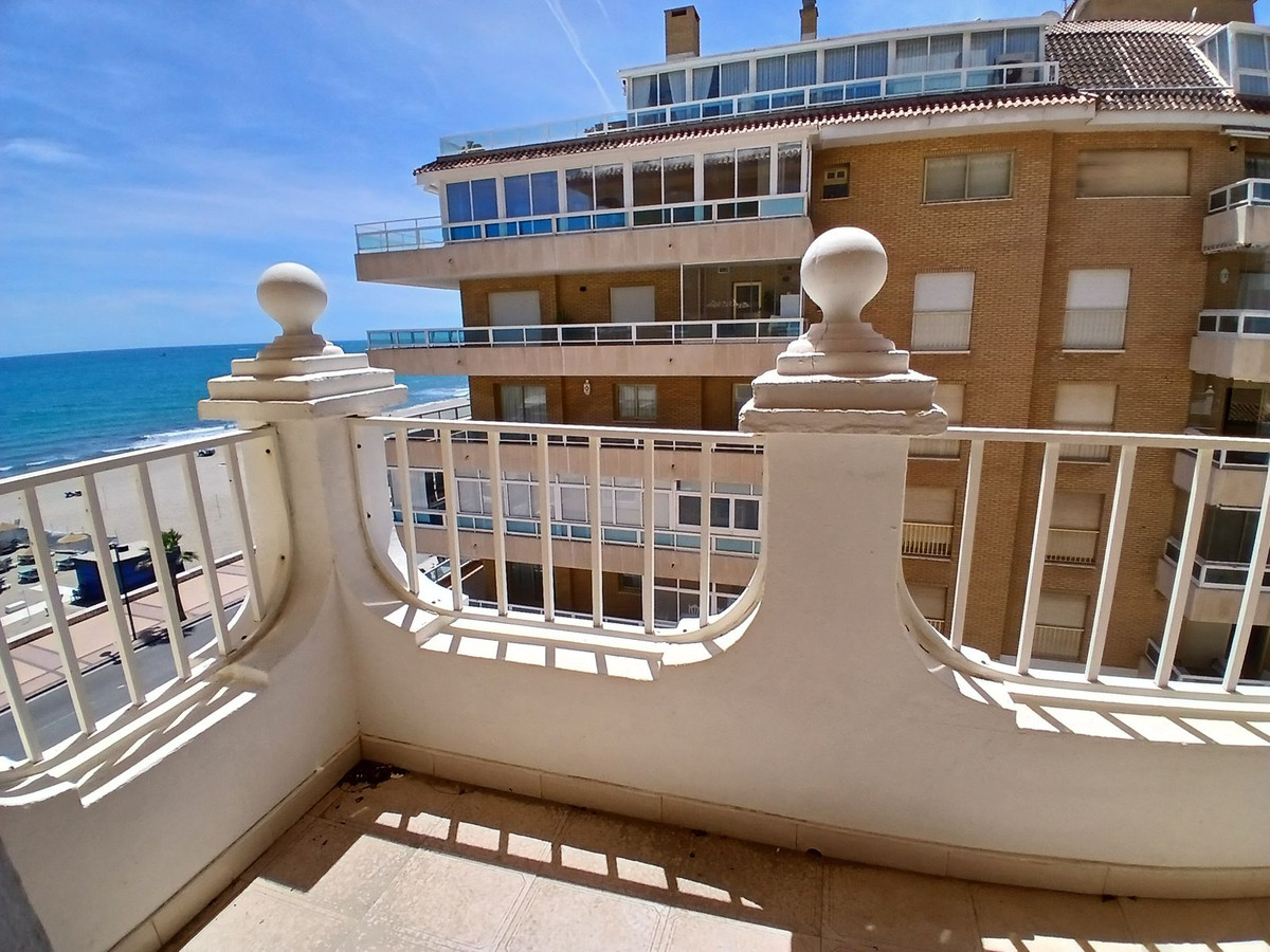 2 Bed Apartment for sale in Torreblanca Costa Del Sol, Málaga, Spain