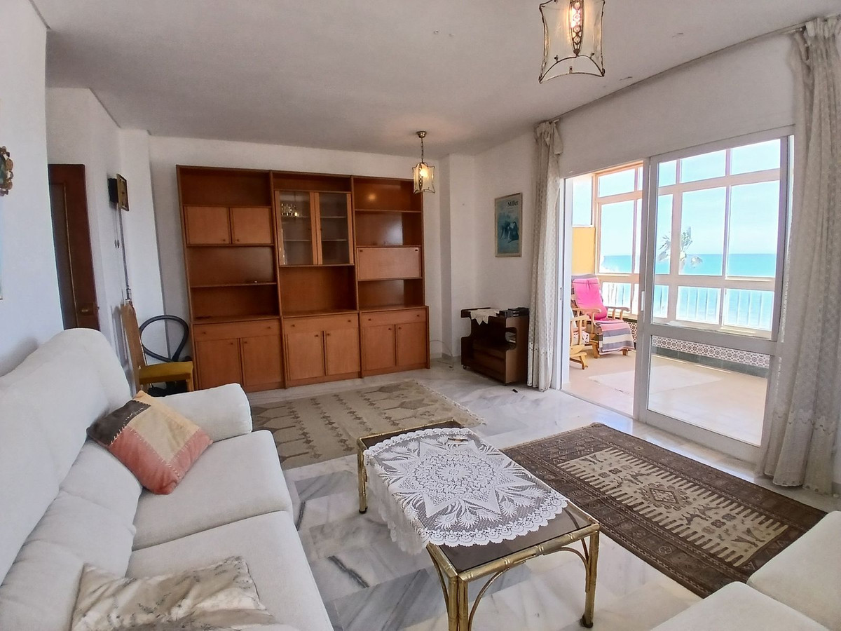 2 Bed Apartment for sale in Torreblanca Costa Del Sol, Málaga, Spain