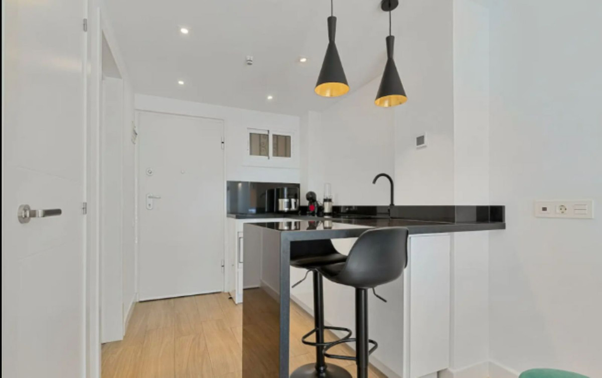 Se vende Estudio Planta Media  en Costa Del Sol, Málaga, España