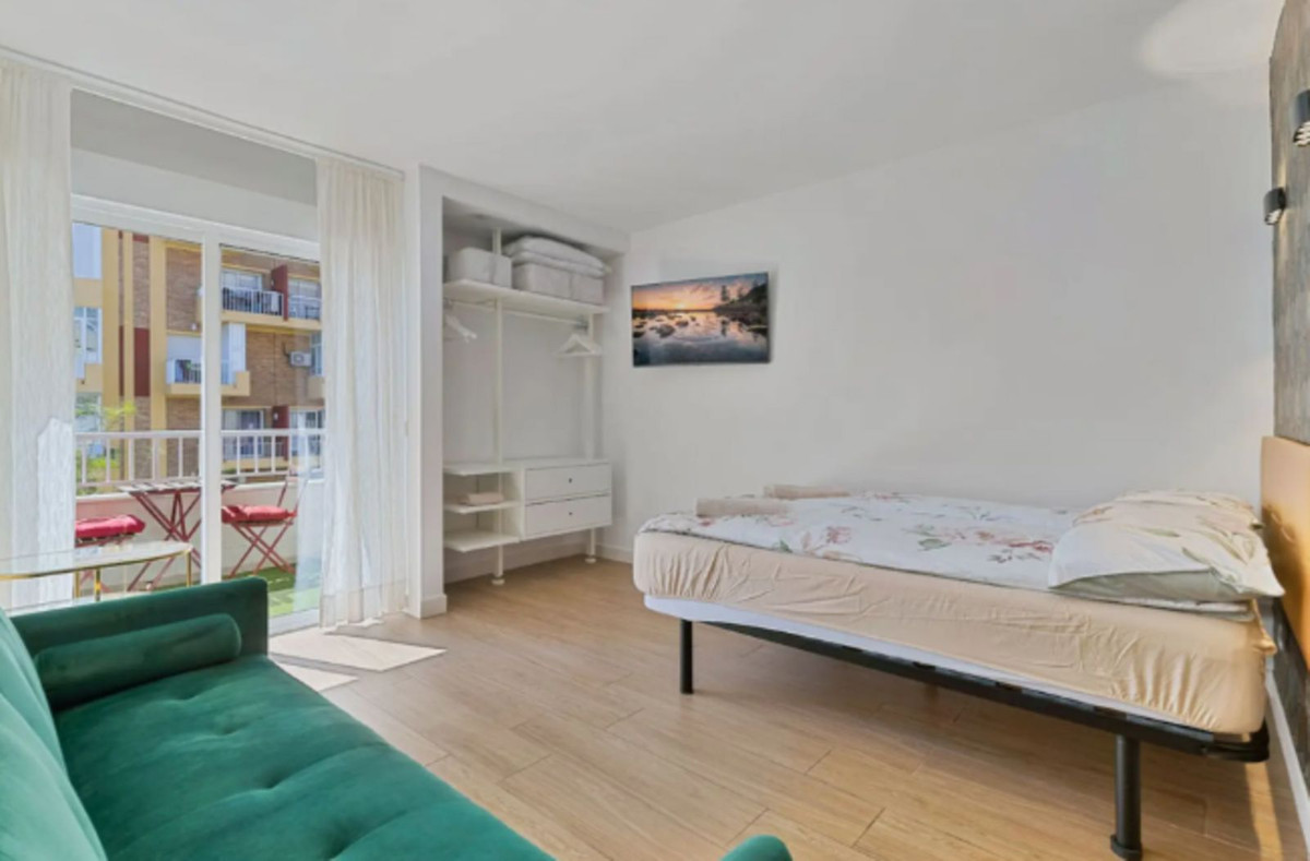 Se vende Estudio Planta Media  en Costa Del Sol, Málaga, España