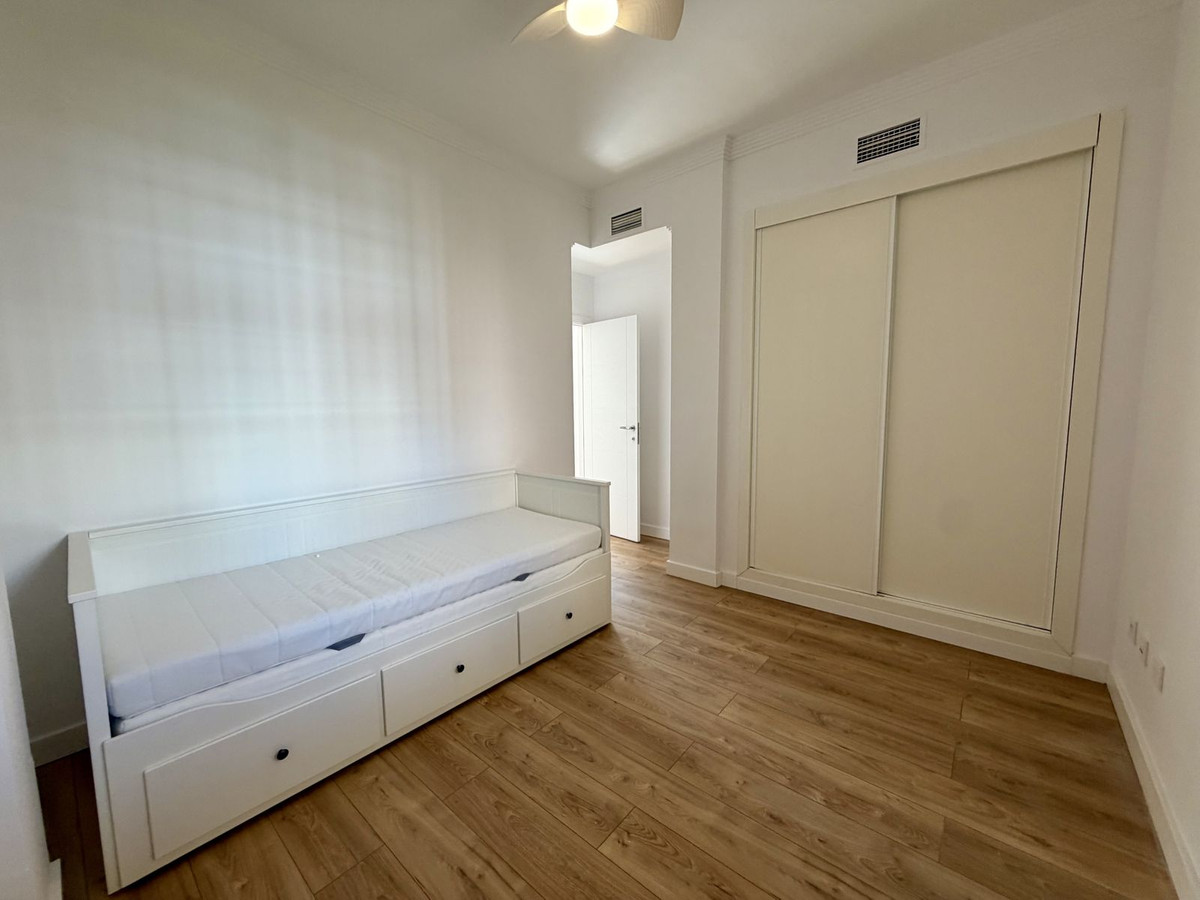 3 Bed Apartment for sale in Nueva Andalucía Costa Del Sol, Málaga, Spain