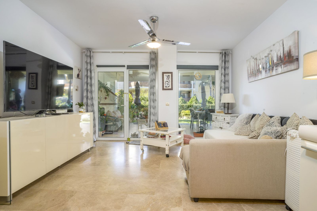 2 Bed Apartment for sale in Mijas Costa Costa Del Sol, Málaga, Spain