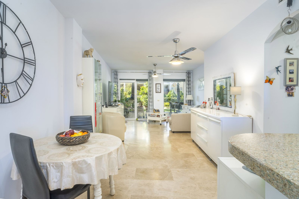 2 Bed Apartment for sale in Mijas Costa Costa Del Sol, Málaga, Spain