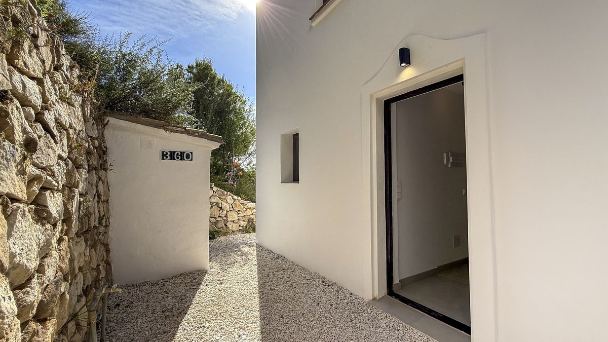 2 Bed Townhouse for sale in Mijas Costa Del Sol, Málaga, Spain