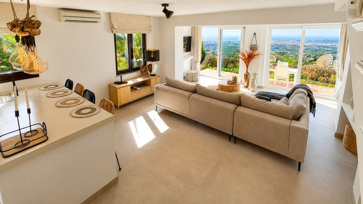 2 Bed Townhouse for sale in Mijas Costa Del Sol, Málaga, Spain