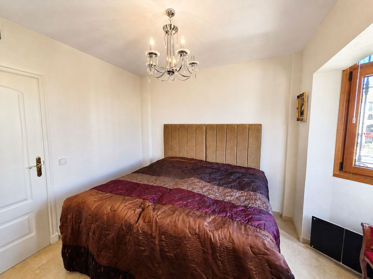 Se vende Pareada de 3 dormitorios en Costa Del Sol, Málaga, España