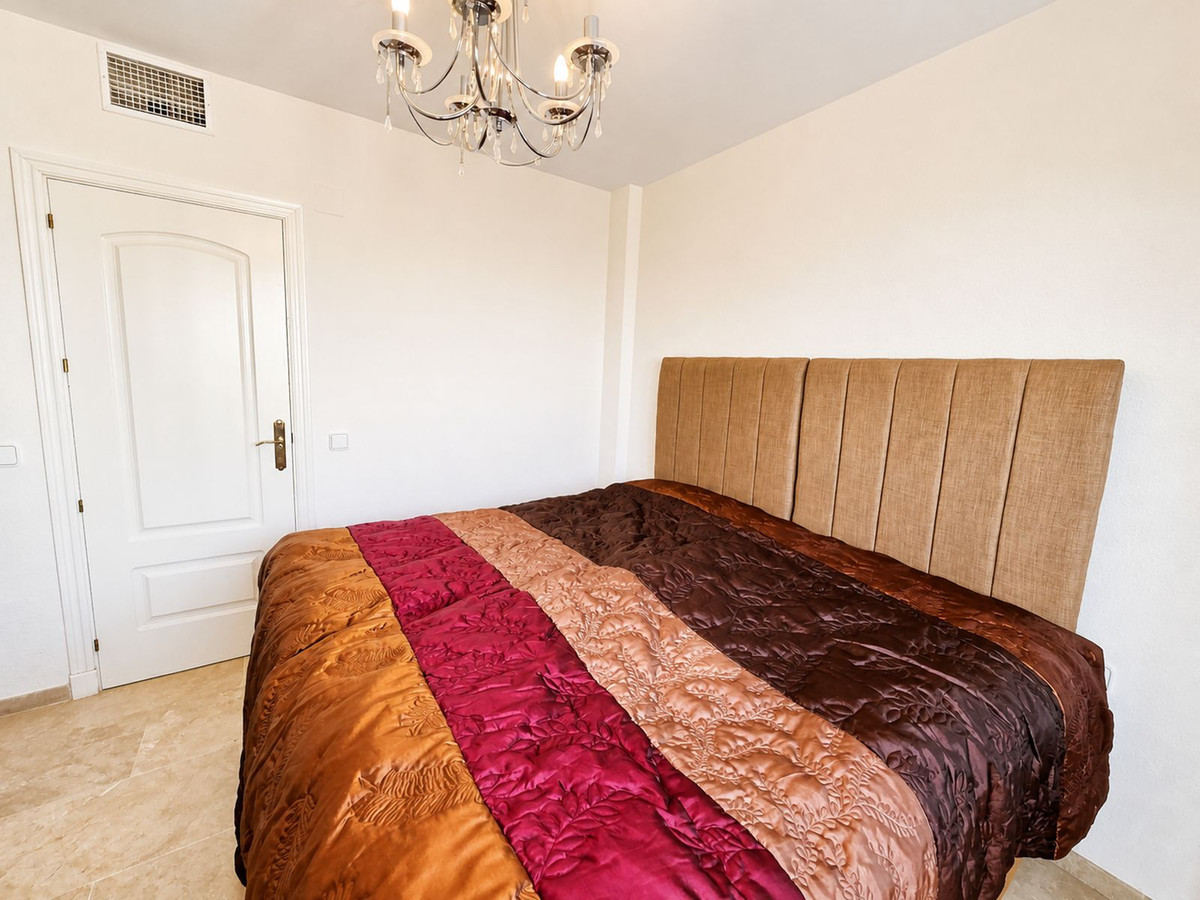 Se vende Pareada de 3 dormitorios en Costa Del Sol, Málaga, España