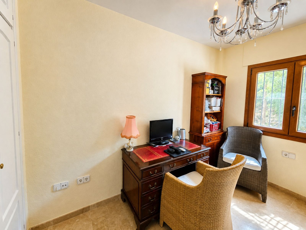 Se vende Pareada de 3 dormitorios en Costa Del Sol, Málaga, España
