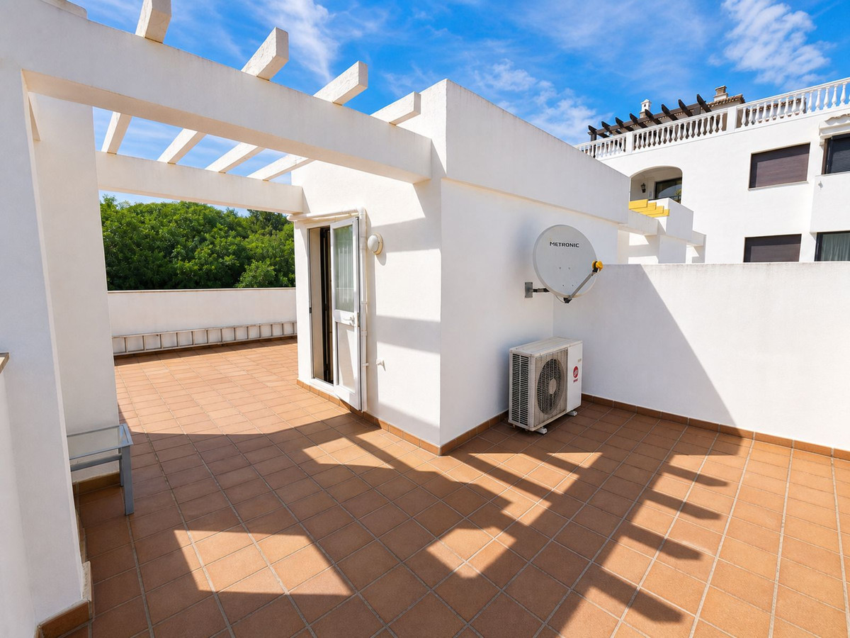 Se vende Pareada de 3 dormitorios en Costa Del Sol, Málaga, España