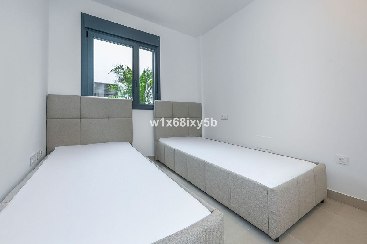 2 Bed Apartment for sale in Mijas Costa Del Sol, Málaga, Spain
