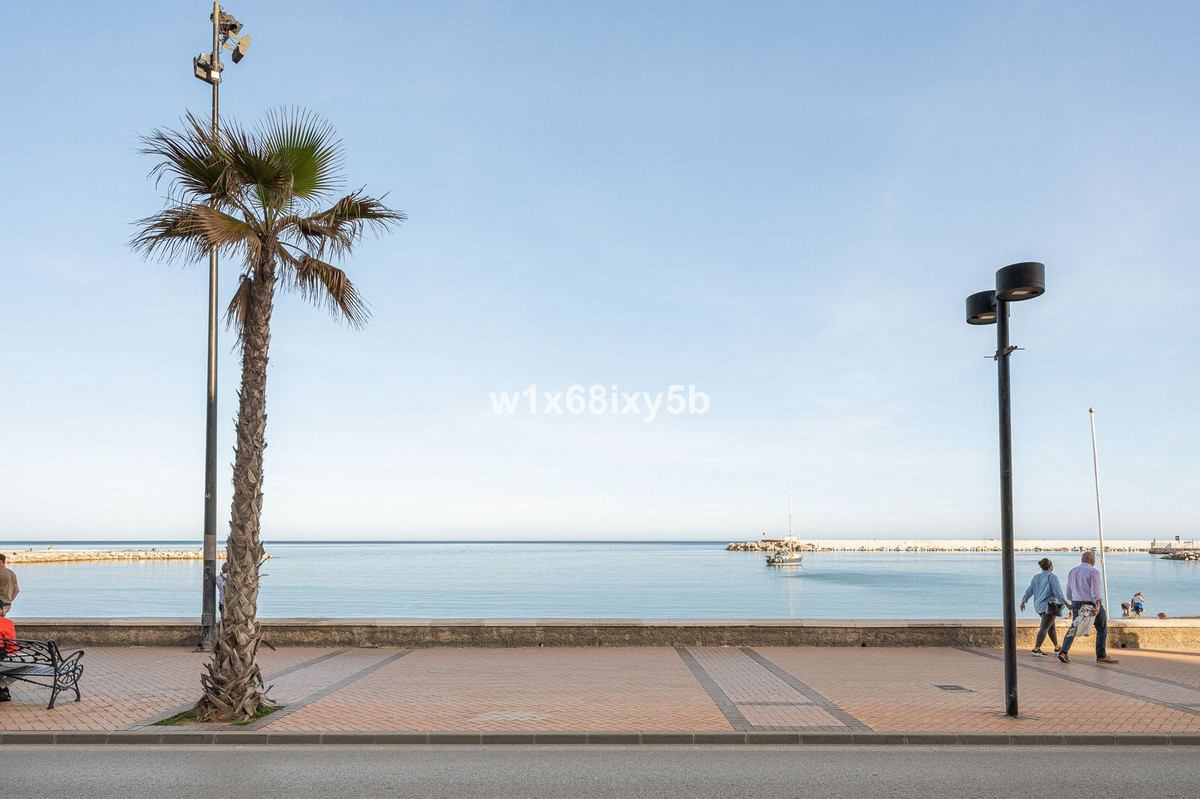 2 Bed Apartment for sale in Mijas Costa Del Sol, Málaga, Spain