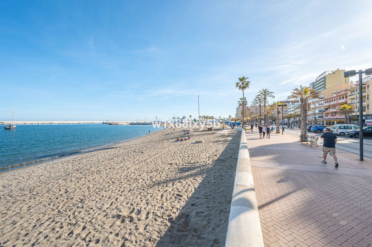 2 Bed Apartment for sale in Mijas Costa Del Sol, Málaga, Spain