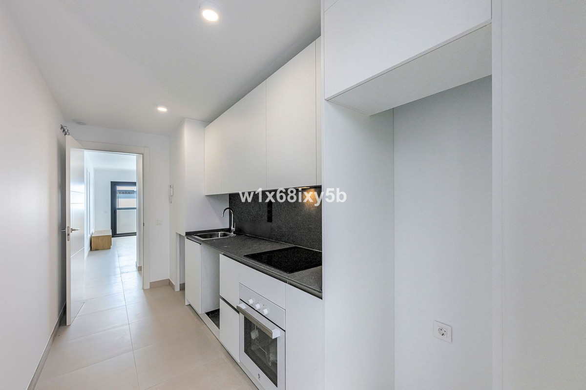 2 Bed Apartment for sale in Mijas Costa Del Sol, Málaga, Spain