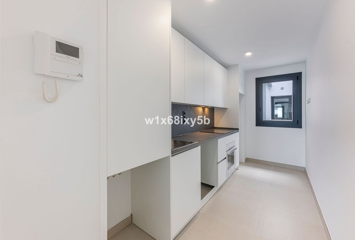 2 Bed Apartment for sale in Mijas Costa Del Sol, Málaga, Spain