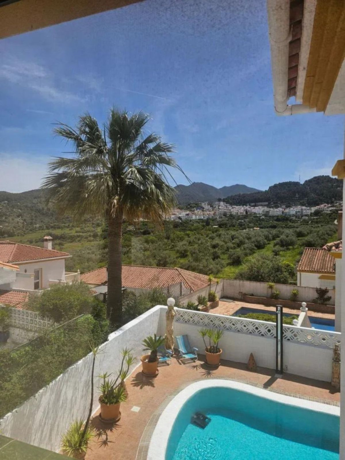4 Bed Townhouse for sale in Monda Costa Del Sol, Málaga, Spain